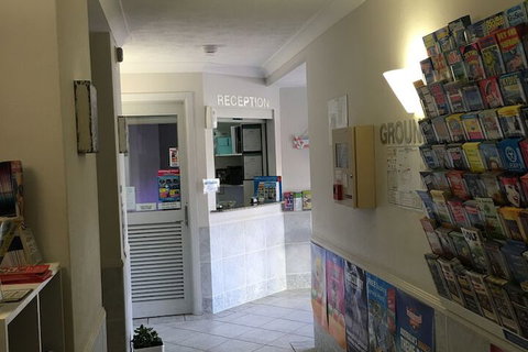 Wharf Boutique Apartments - Stays Accommodation 2