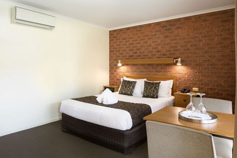 Advance Motel - Stayed 7
