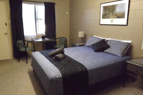 Sunbird Motel - Stayed 0