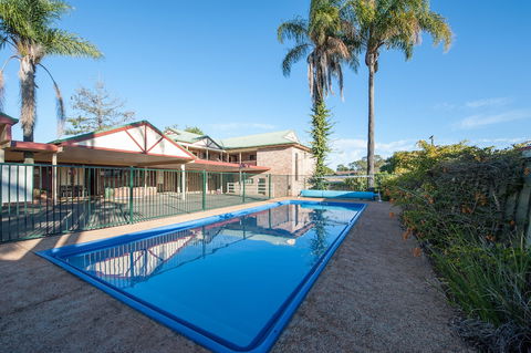 Allan Cunningham Motel - Stayed 2
