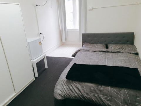 City Resort Hostel - Stays Accommodation 3
