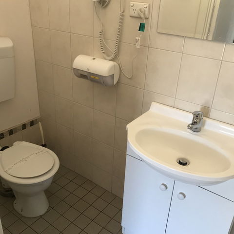 Travelway Motel - Stayed 2