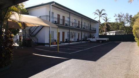 Central Point Motel - Stays Accommodation 2