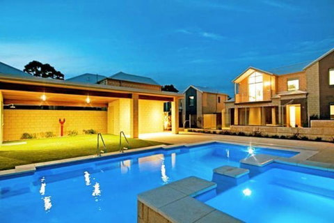 Serenity On The Terrace - Stayed 6