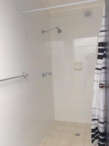 Alpha Centauri 8 Budget Jindabyne Holiday Apartment - Stayed 6