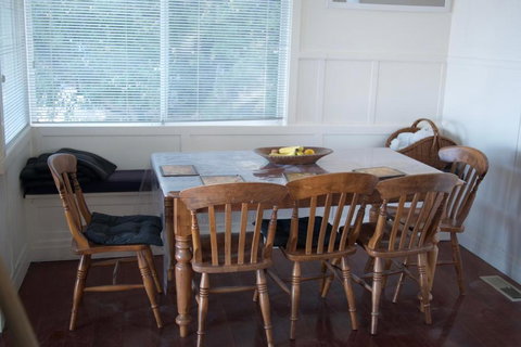 Loutit Views - Stayed 5