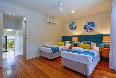 Panorama Apartments - Stays Accommodation 5