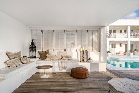 Your Luxury Escape - Bisque House - Stayed 4