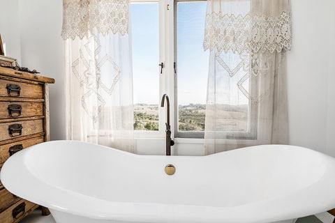 Your Luxury Escape - Bisque House - Stayed 6