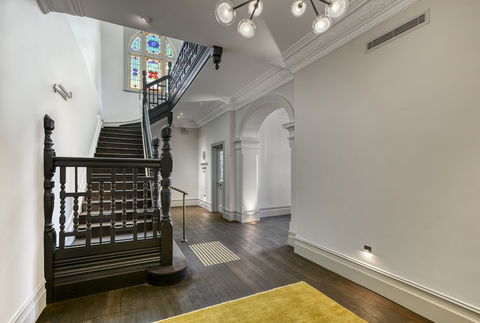 Farmers Home Hotel - Stays Accommodation 4