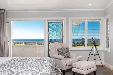 Your Luxury Escape - Trig Point - Stays Accommodation 6