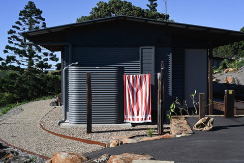 Your Luxury Escape - Carinya Cottages 5 - Stays Accommodation 0