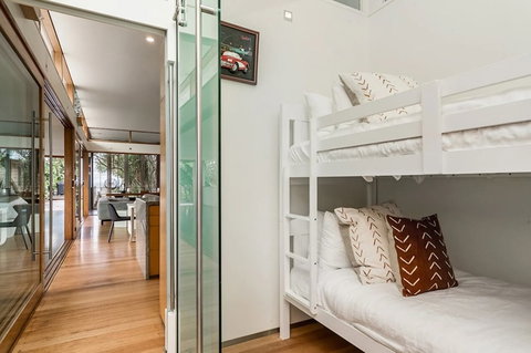 Your Luxury Escape - Byron Beachfront Villa - Stays Accommodation 4