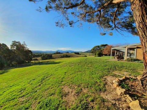 GRACEDALE HILLS HOMESTEAD - Stayed 6