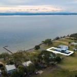 Waterfront Sanctuary Raymond Island Getaway - Stayed 0