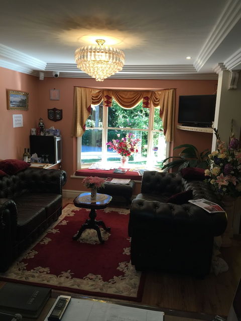 Curtis Falls Apartment - Stayed 1