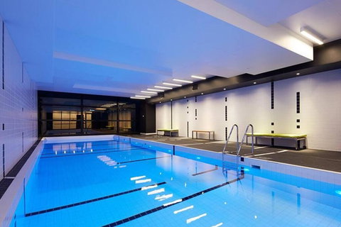 A Modern & Central Apt With Beautiful City Views - Stayed 6