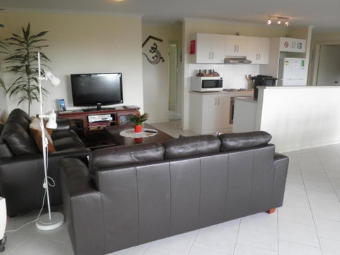 The Haven Island Beach - Stays Accommodation 4