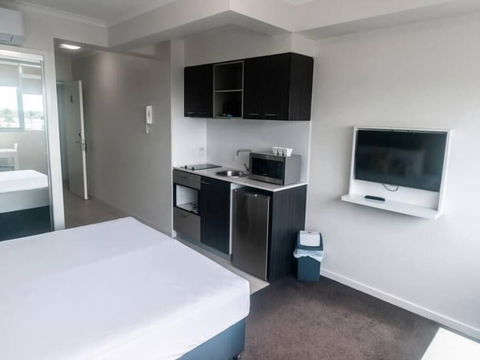 Airtrip Apartments On River Street - Stayed 2
