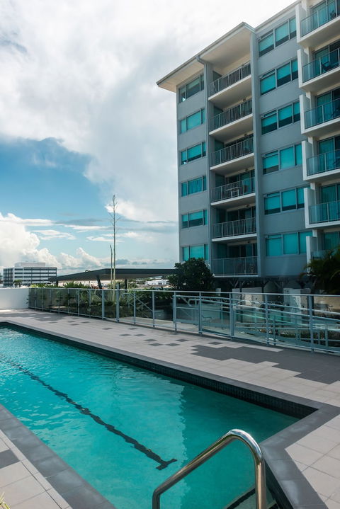 Airtrip Apartments On River Street - Stayed 1