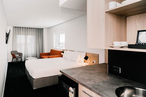 Tom's Court Hotel - Stayed 6