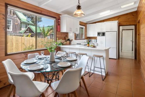 Coleys Beach House Yallingup - Stays Accommodation 6