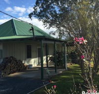 Old Schoolmasters Cottage on the Barrington River - Stayed