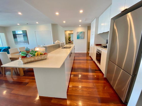 Absolute Beachfront Cabarita Beach Ocean Views 3 Bed Apartment - Stayed 2