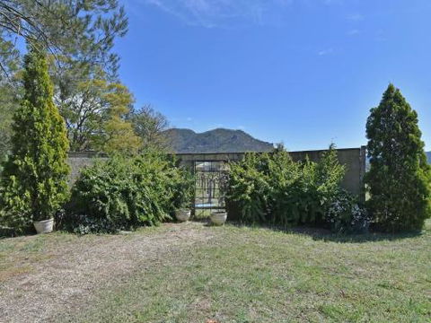 Soldiers Cottage Picturebook Vineyard Home - Stayed 6