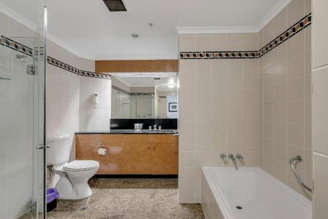 DREAM HARBOUR VIEW 2 BRM / GYM POOL & PARKING - Stayed 5