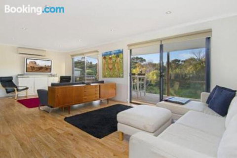 A One One Two At Island Beach - Stays Accommodation 3