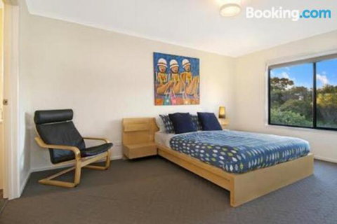 A One One Two At Island Beach - Stays Accommodation 2