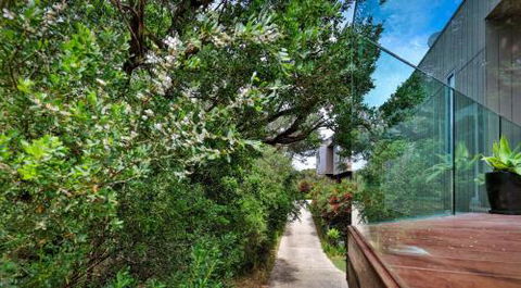 SURF Side SECRET INVERLOCH - Stayed 6