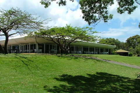 Listen TO THE Surf From Rickman Pde Woorim - Stayed 1