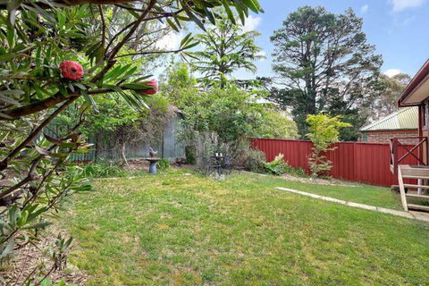 Mountain Den - Stays Accommodation 6