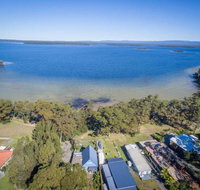 SORRENTO LAKESIDE Sanctuary Point 4pm check out Sundays - Stays Accommodation