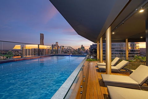 Arise Fortitude Valley - Stayed 6