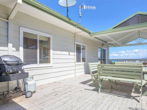 FRESHWATER Gerroa 4pm Check Out Sundays - Stays Accommodation 0