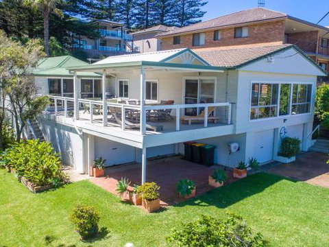 FRESHWATER Gerroa 4pm Check Out Sundays - Stays Accommodation 1