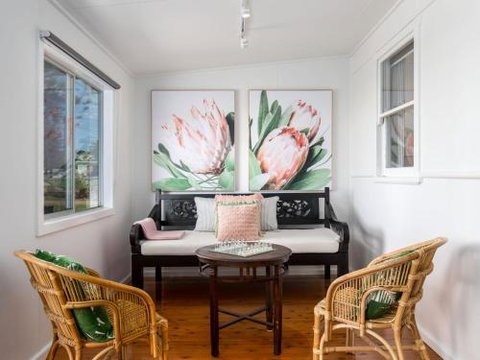 SEAWAYS Gerroa 4pm Check Out On Sunday - Stays Accommodation 4