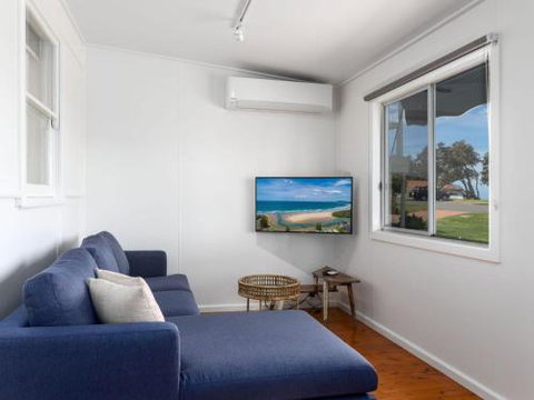 SEAWAYS Gerroa 4pm Check Out On Sunday - Stays Accommodation 5