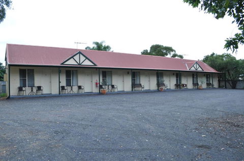 Bungalow Motel - Stayed 5
