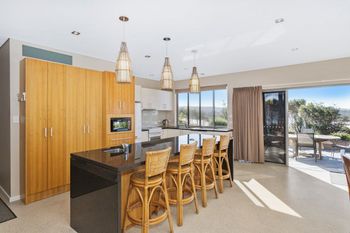 DOLPHIN VIEWS - Stayed 4