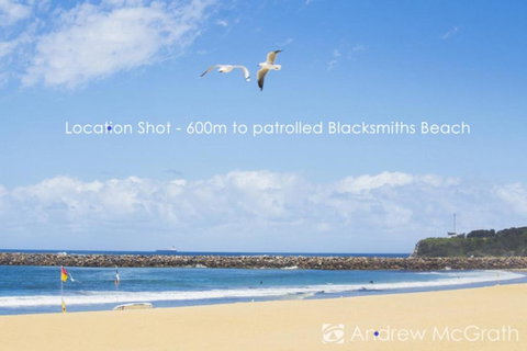 Waterside Retreat - Stays Accommodation 1