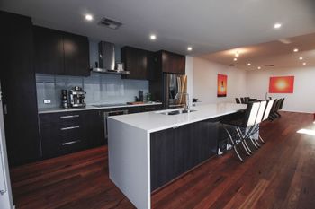 South Beach Pool Home - Stays Accommodation 1