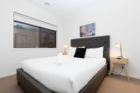 Resortstyle 4BR House With Parking@werribee - Stayed 6