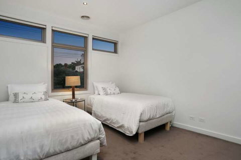 Kew Luxurious Townhouse - Stayed 3