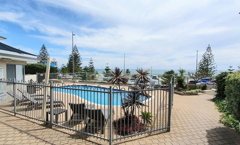 Scarborough Beach Front Resort Shell 13 - Stayed 1