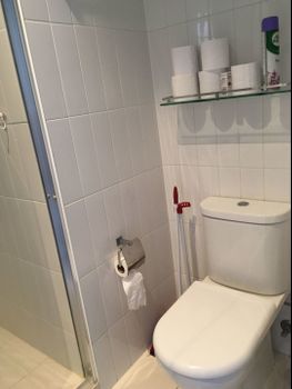 V Apartment - Stayed 5