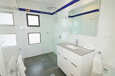 Break Point - Stayed 3